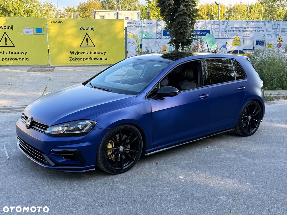 Volkswagen Golf - 8