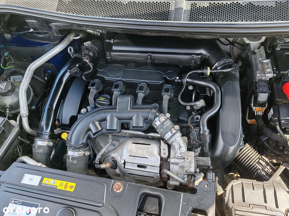 Peugeot 3008 THP 165 EAT6 Stop & Start Allure - 24
