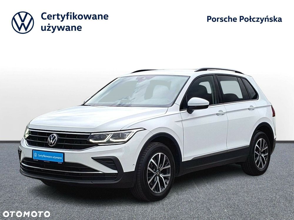 Volkswagen Tiguan - 1