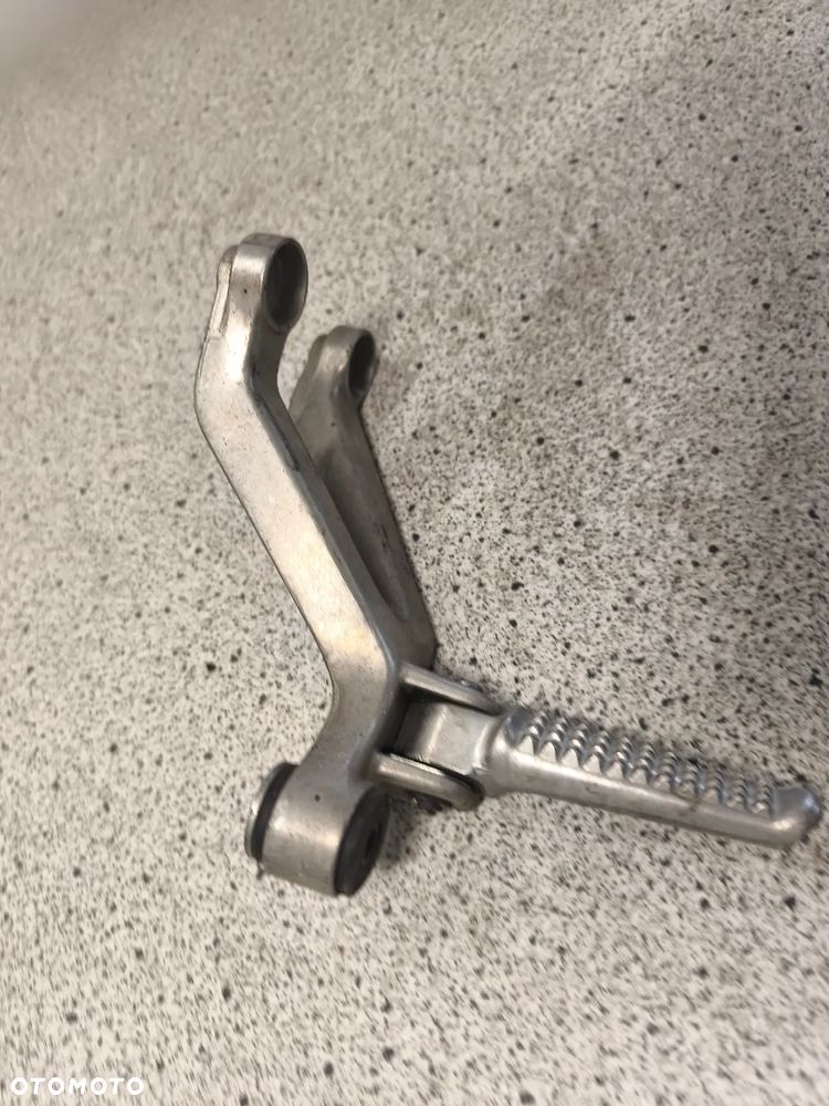 Set prawy tył, podnożek pasażera Honda CBR 900RR CBR900 RR CBR900RR CBR 900 RR - 7