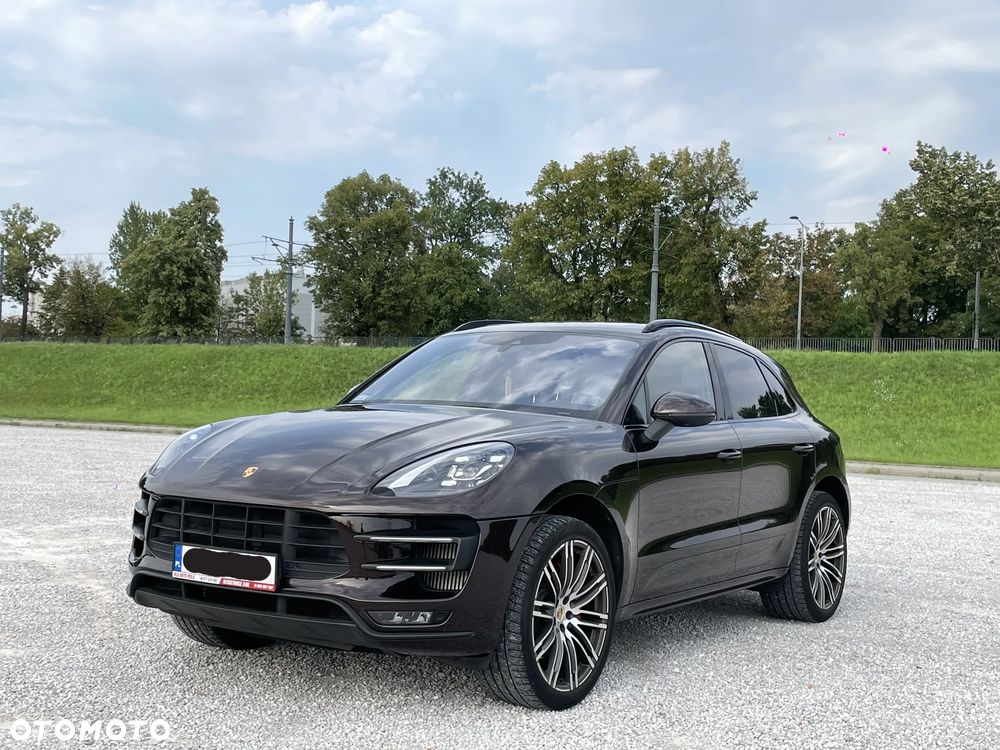 Porsche Macan Turbo PDK - 2