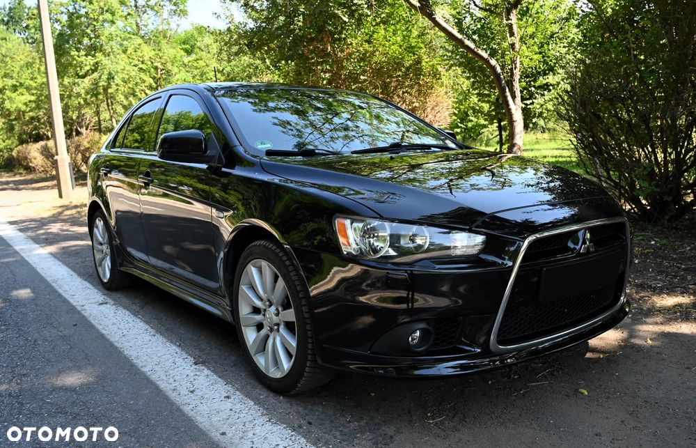 Mitsubishi Lancer - 11