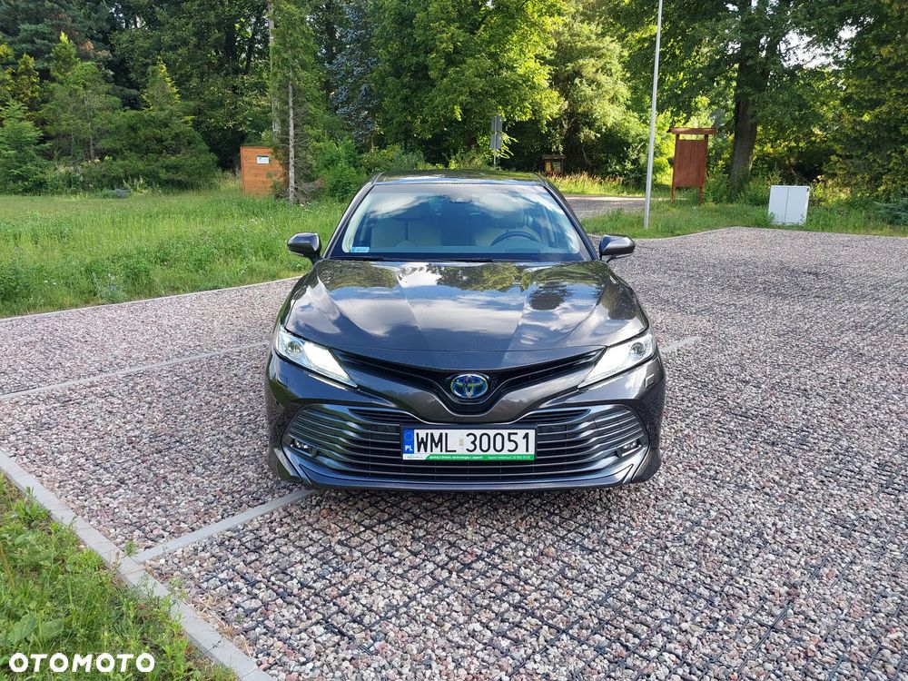 Toyota Camry - 13