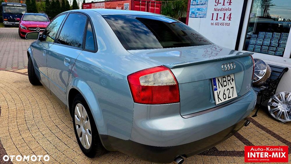 Audi A4 Limousine - 5
