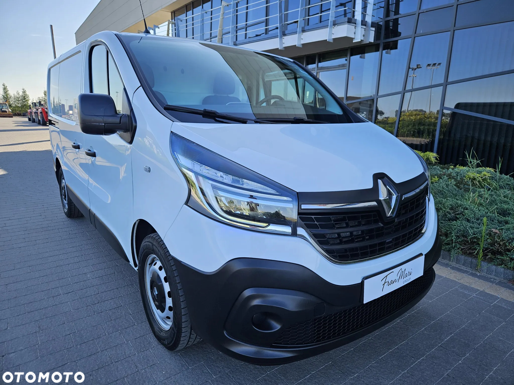Renault Trafic - 8