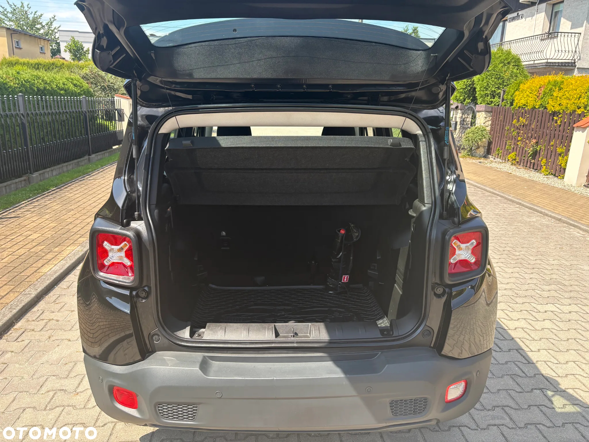 Jeep Renegade 1.0 GSE T3 Turbo Longitude FWD S&S - 8