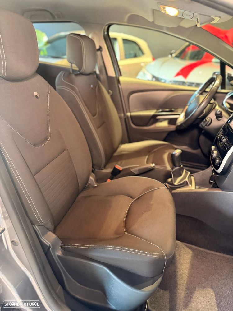 Renault Clio 1.0 TCe Limited - 43