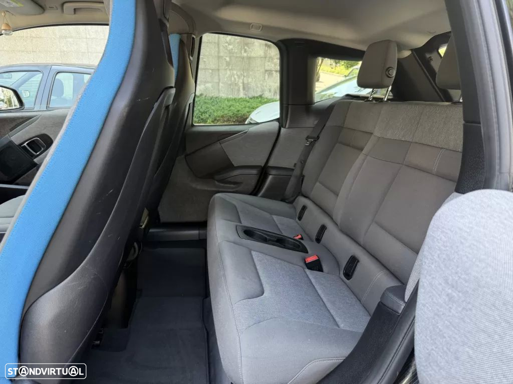 BMW i3 - 12