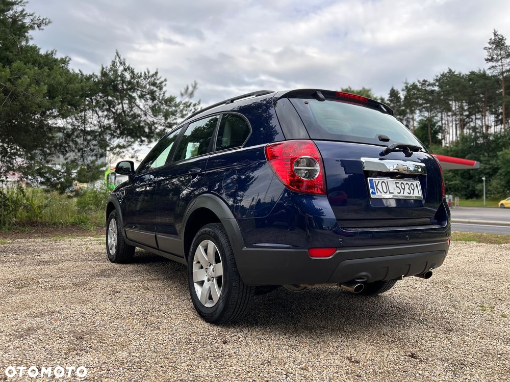 Chevrolet Captiva 2.4 2WD LT - 6