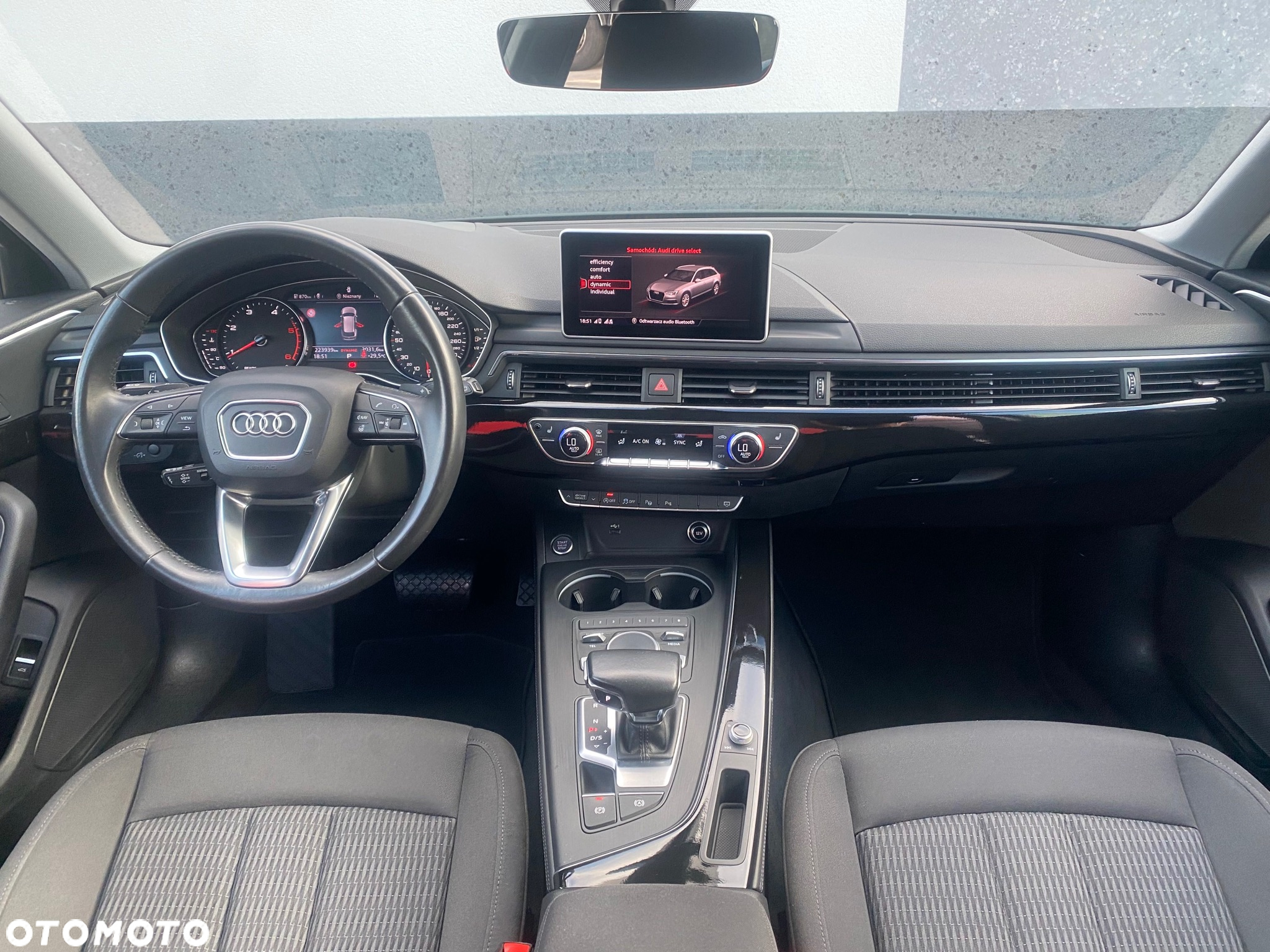 Audi A4 2.0 TDI S tronic - 17