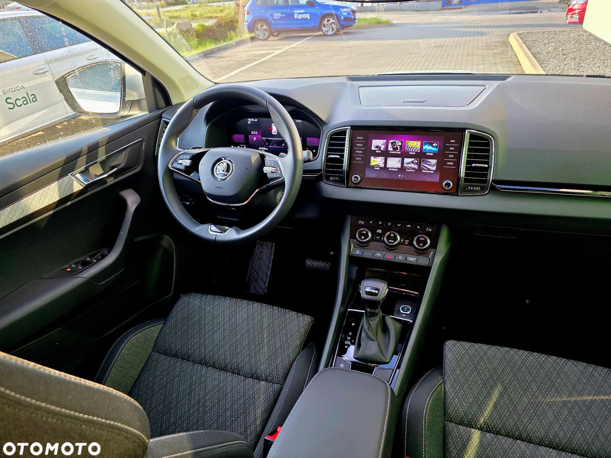 Skoda Karoq 1.5 TSI ACT Style DSG - 14
