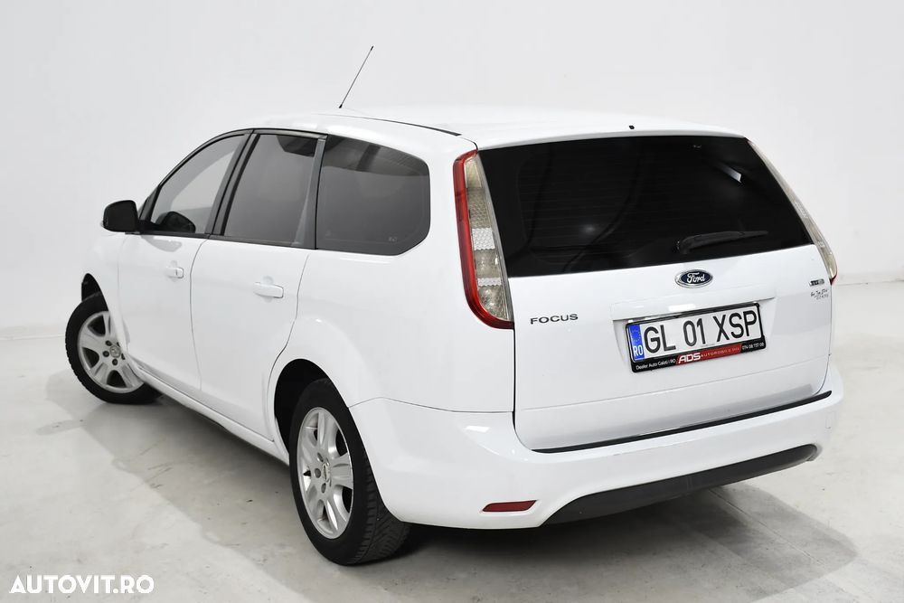 Ford Focus 1.8TDCi Trend - 3