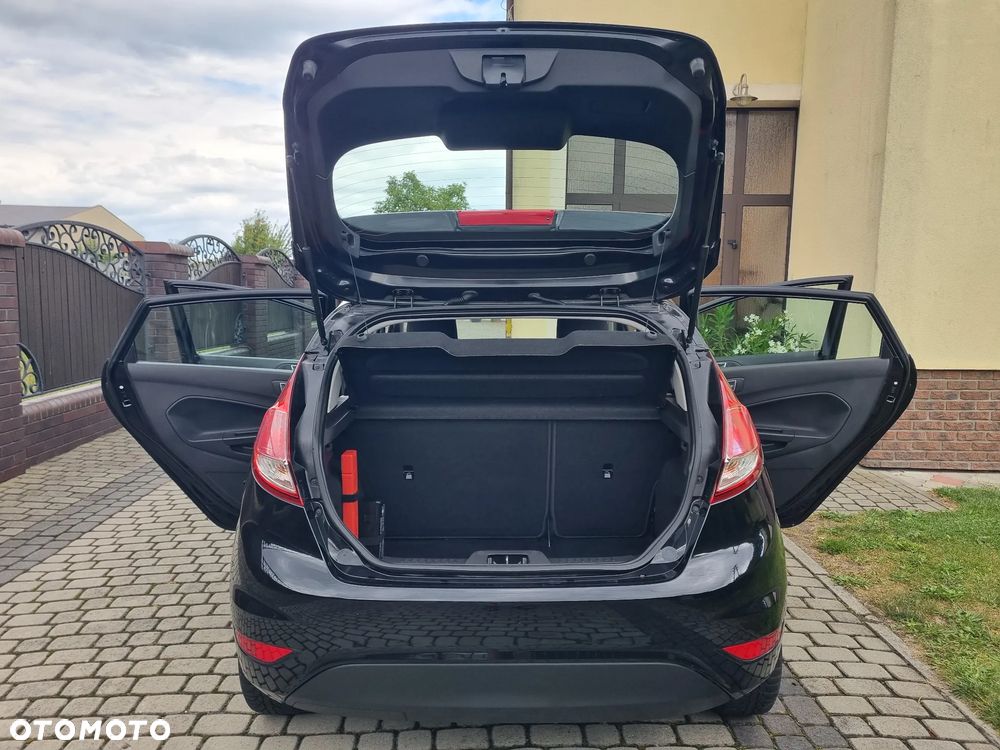 Ford Fiesta 1.0 Start-Stop Celebration - 30