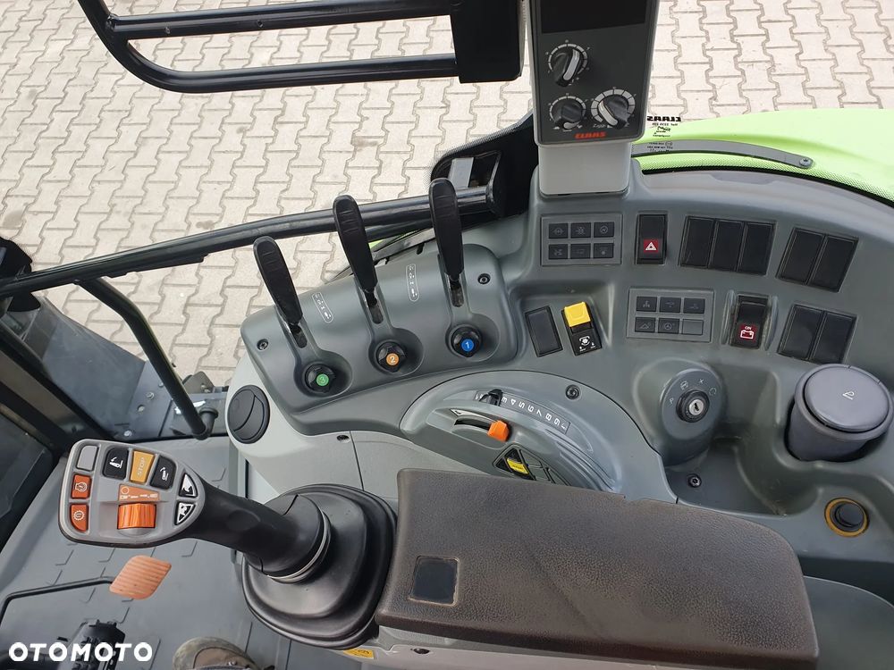 Claas Arion 410 - 15