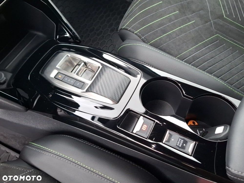 Peugeot 2008 1.2 PureTech GT S&S EAT8 - 14