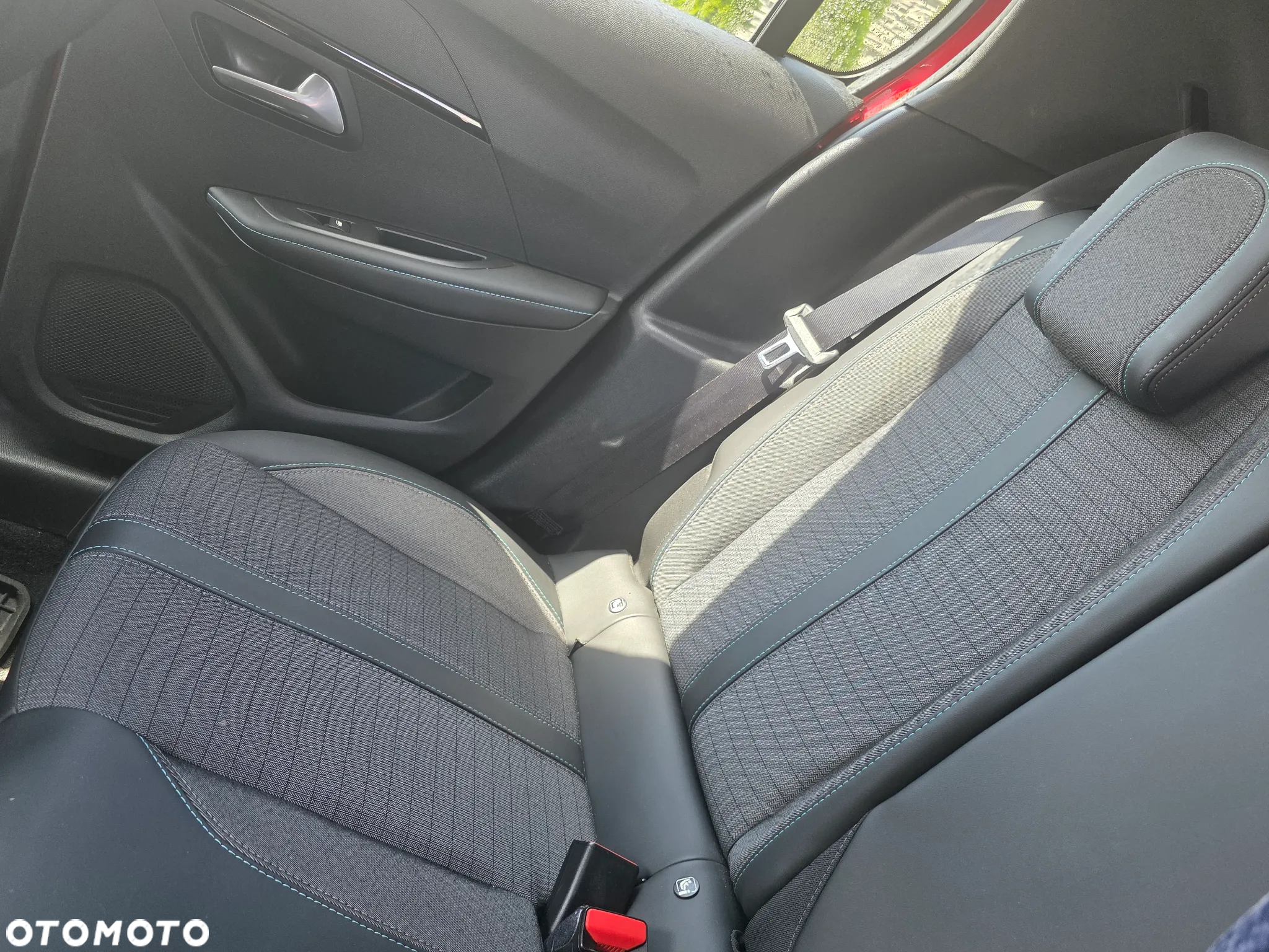 Peugeot 208 1.2 PureTech Allure Pack S&S - 19