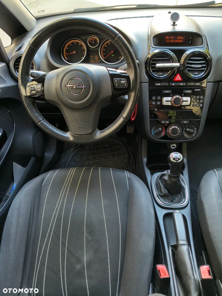 Opel Corsa - 12