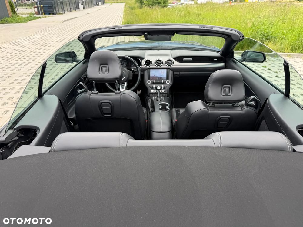 Ford Mustang 5.0 V8 GT - 22