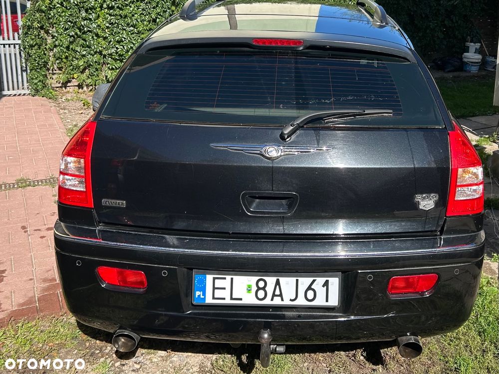 Chrysler 300C 5.7 V8 Hemi AWD - 4