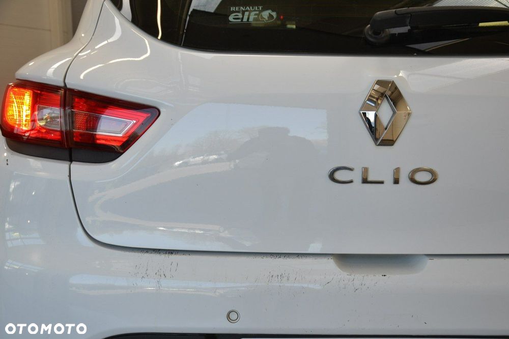 Renault Clio - 9