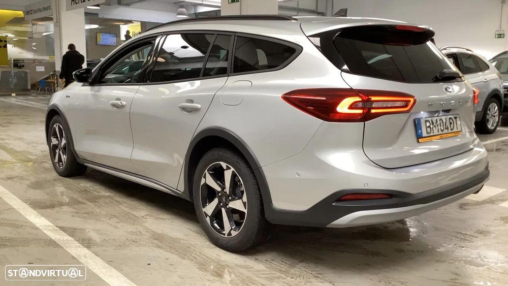 Ford Focus SW 1.0 EcoBoost MHEV Active X - 4