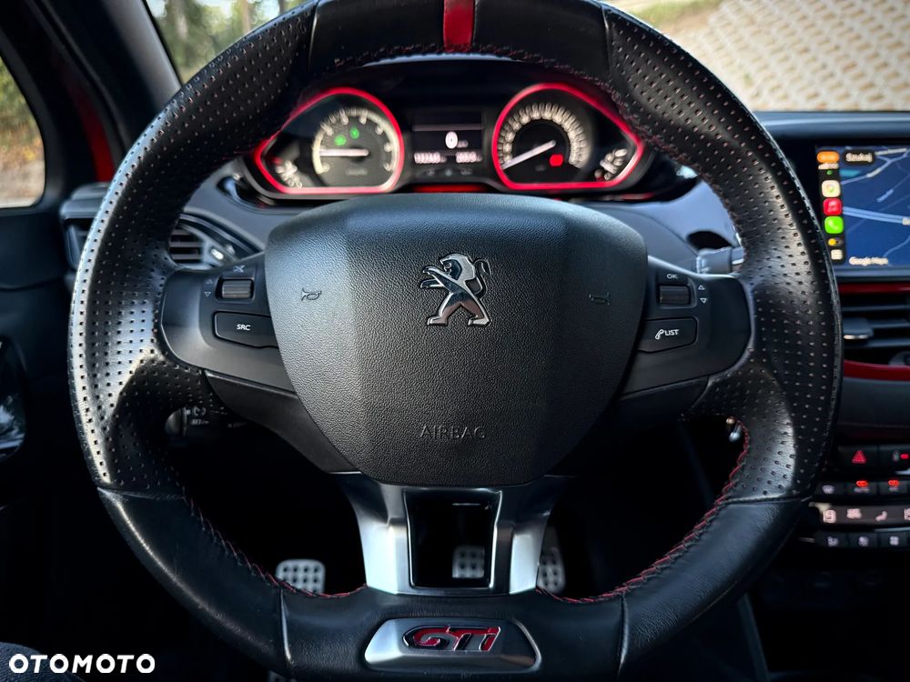 Peugeot 208 1.6 THP GTi - 21