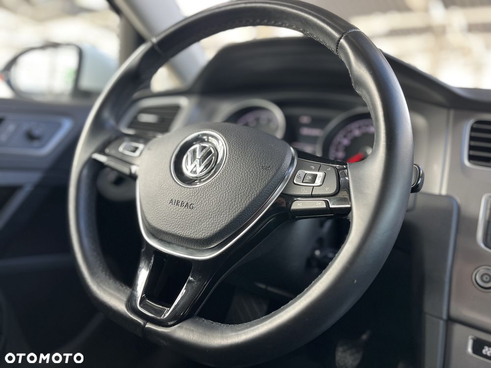 Volkswagen Golf 1.4 TSI BlueMotion Technology Comfortline - 25