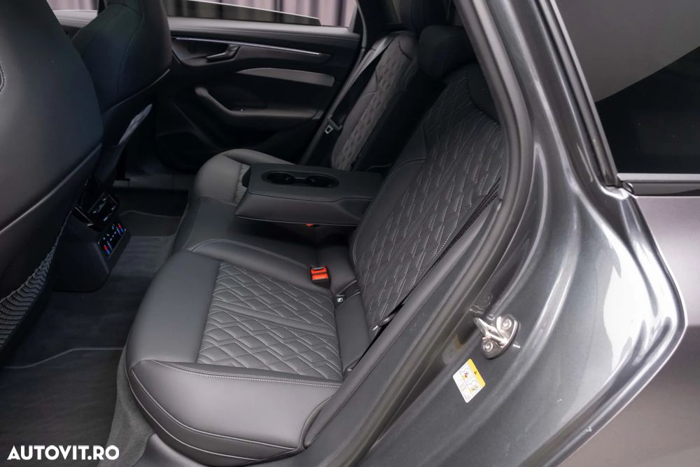 Audi A6 Avant 55 TFSI Quattro S tronic MHEV Advanced - 28