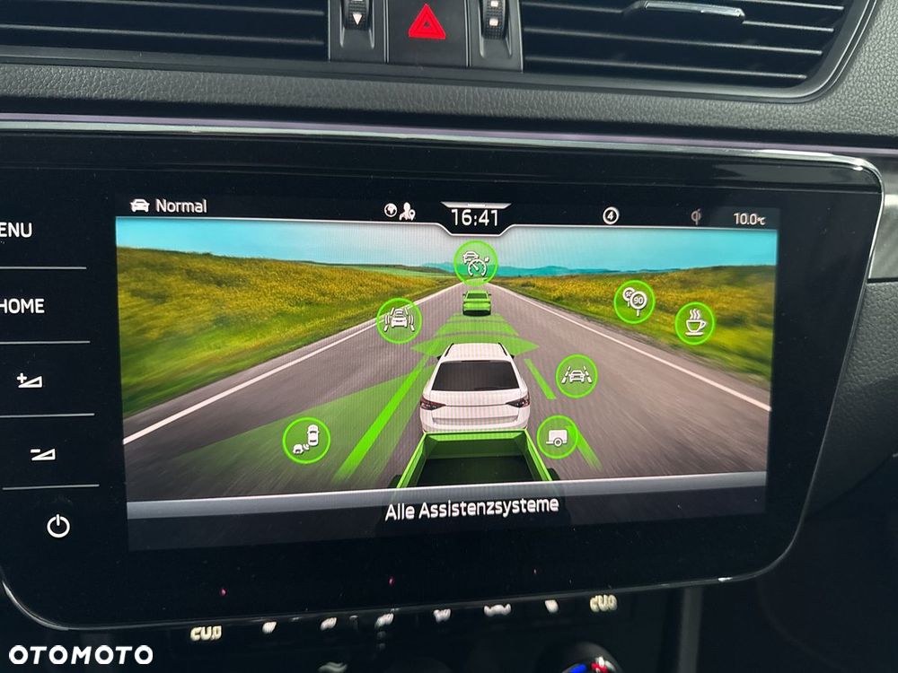 Skoda Superb 2023 photo 4