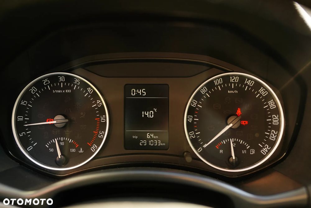 Skoda Octavia 2.0 TDI Active - 12
