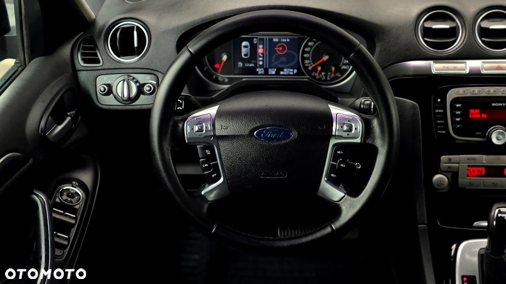 Ford S-Max 2.0 TDCi Titanium - 16