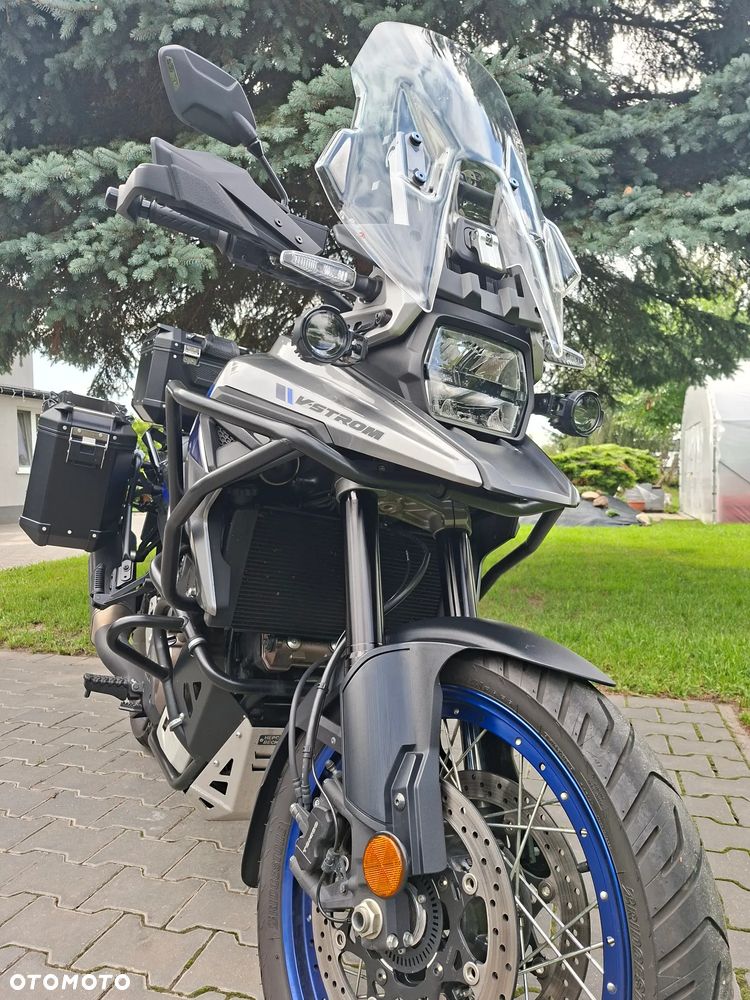 Suzuki DL - 12
