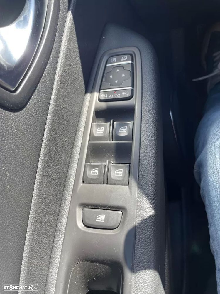 Renault Captur - 18
