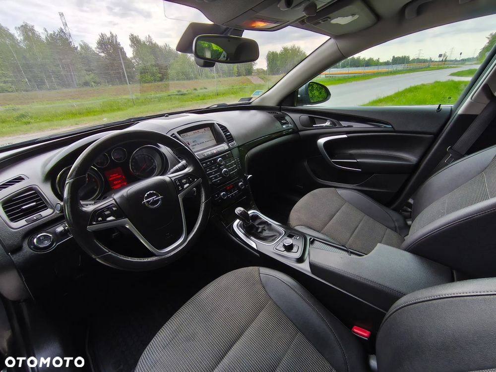 Opel Insignia 2.0 CDTI Cosmo - 9