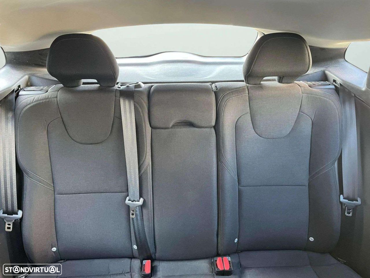 Volvo V40 - 17