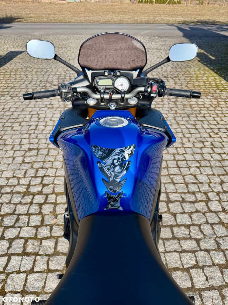 Yamaha FZ8 - 27