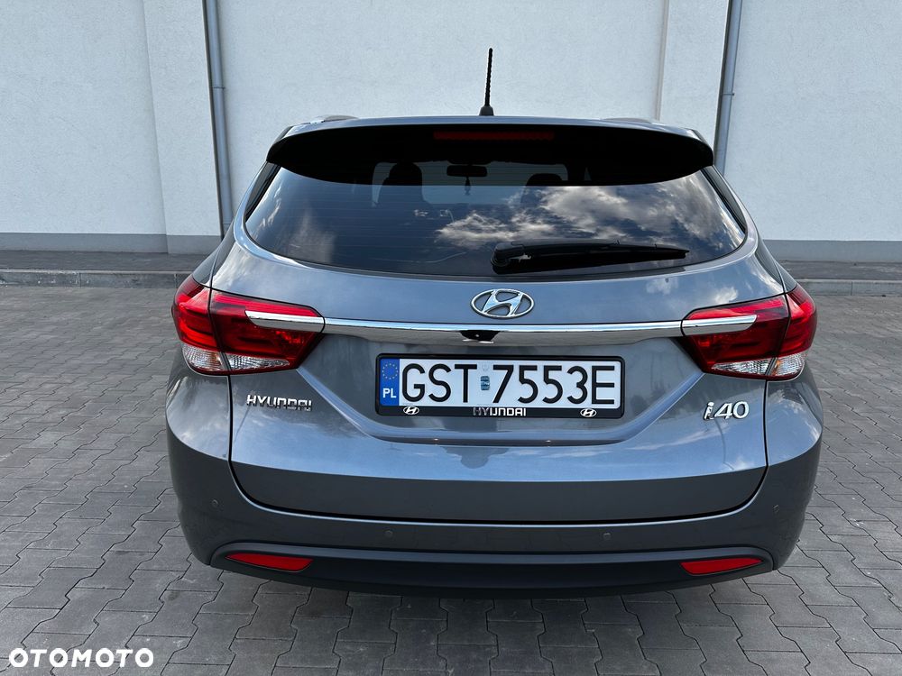 Hyundai i40 Kombi 1.6 Classic - 14