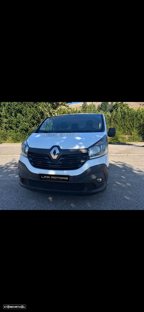 Renault Trafic - 2