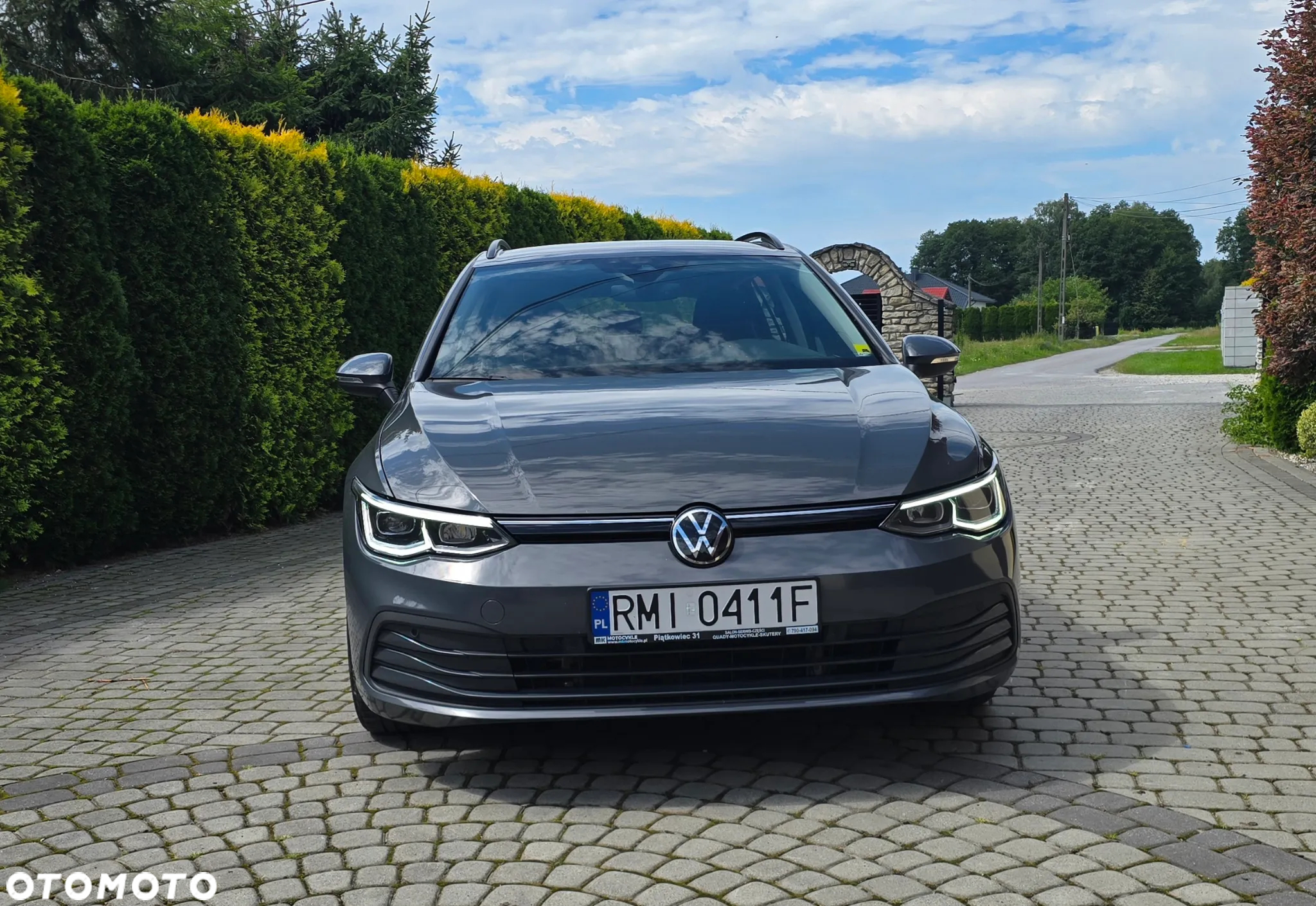 Volkswagen Golf VIII 2.0 TDI Life DSG - 2