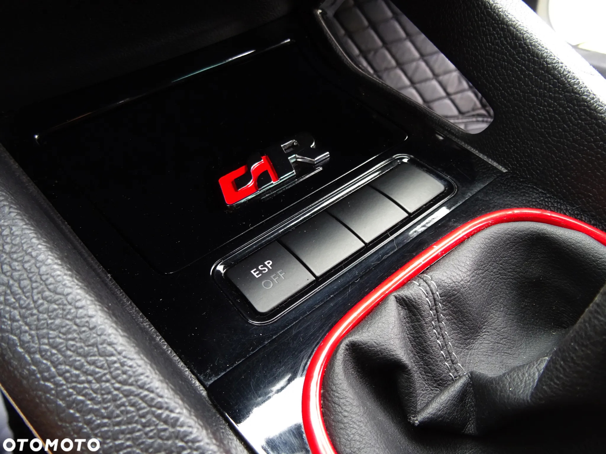 Volkswagen Scirocco 1.4 TSI R-Style - 35