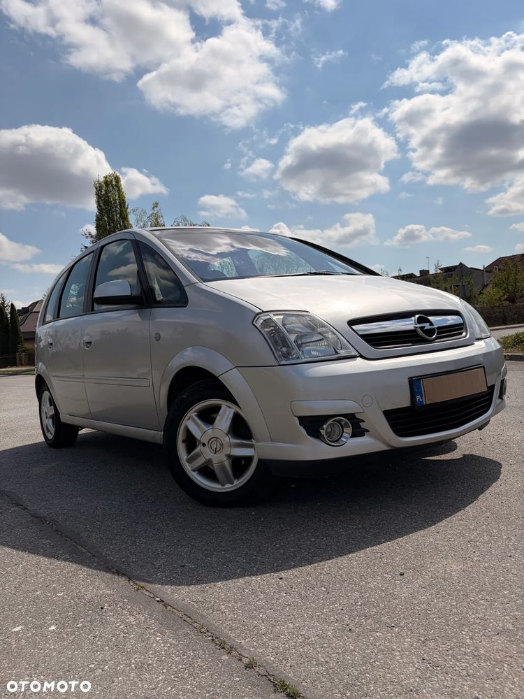 Opel Meriva 1.6 T OPC - 1