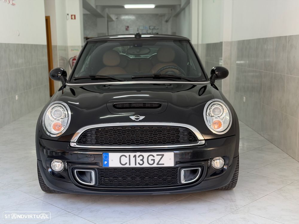 MINI Cabrio Cooper SD - 3
