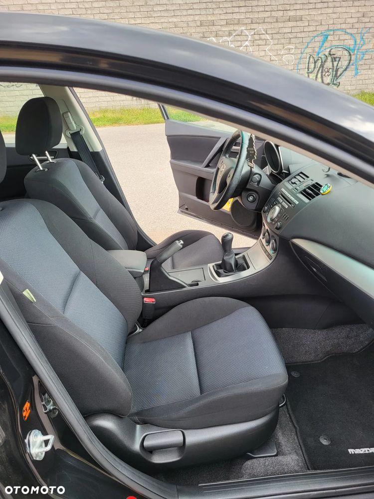 Mazda 3 - 17