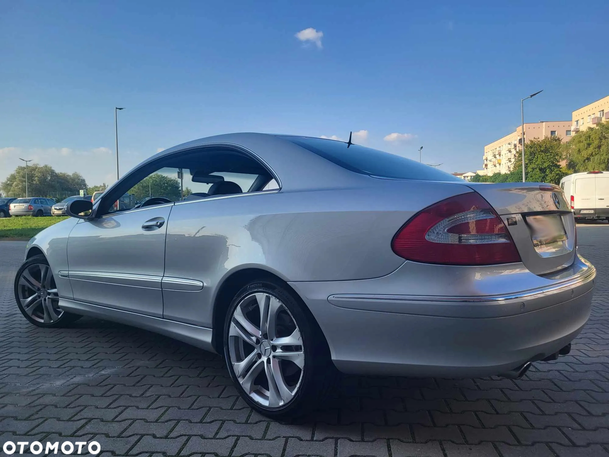 Mercedes-Benz CLK - 18