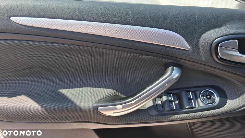 Ford S-Max 2.0 Viva Titanium - 15