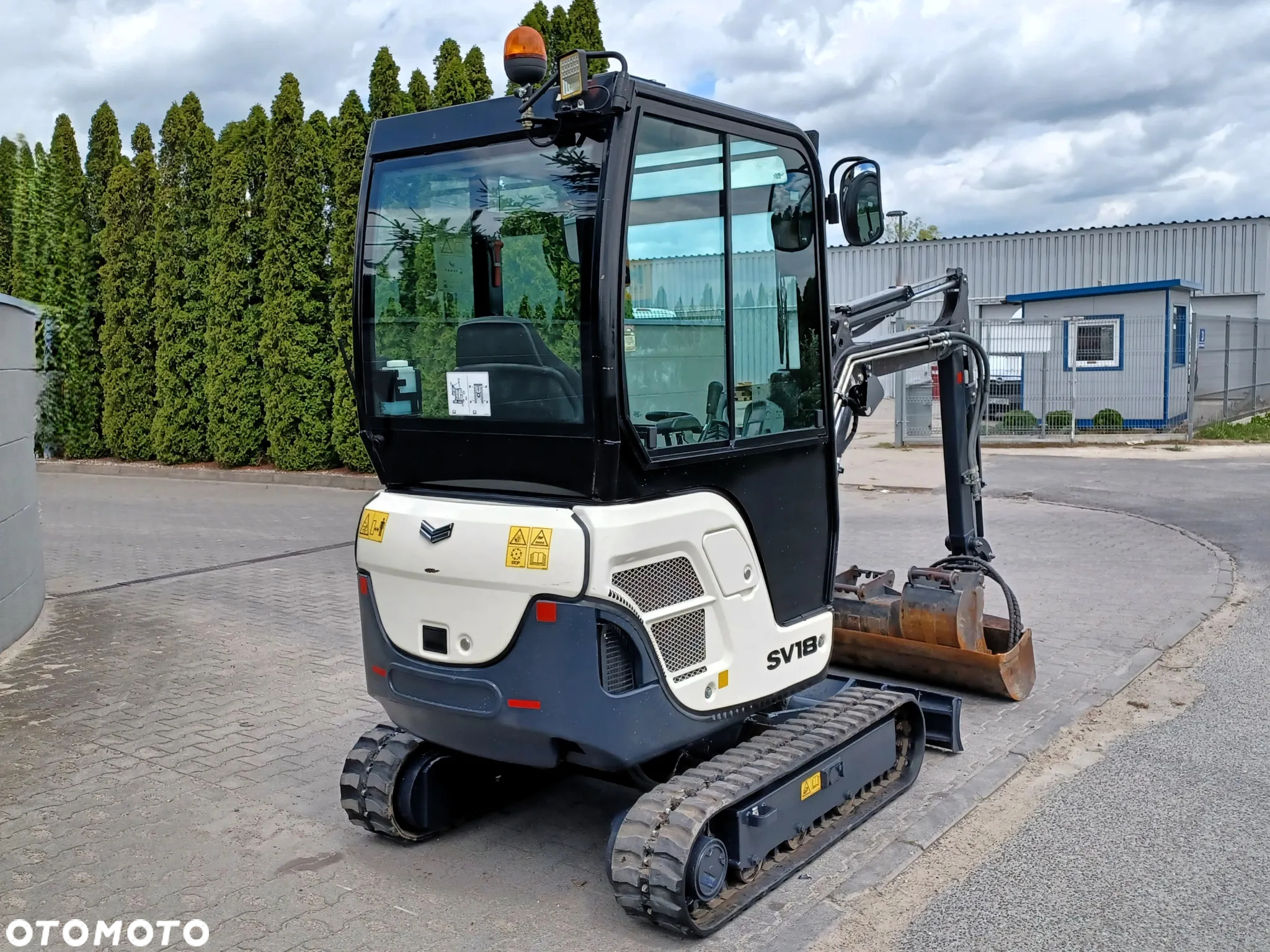 Yanmar SV18 - 5