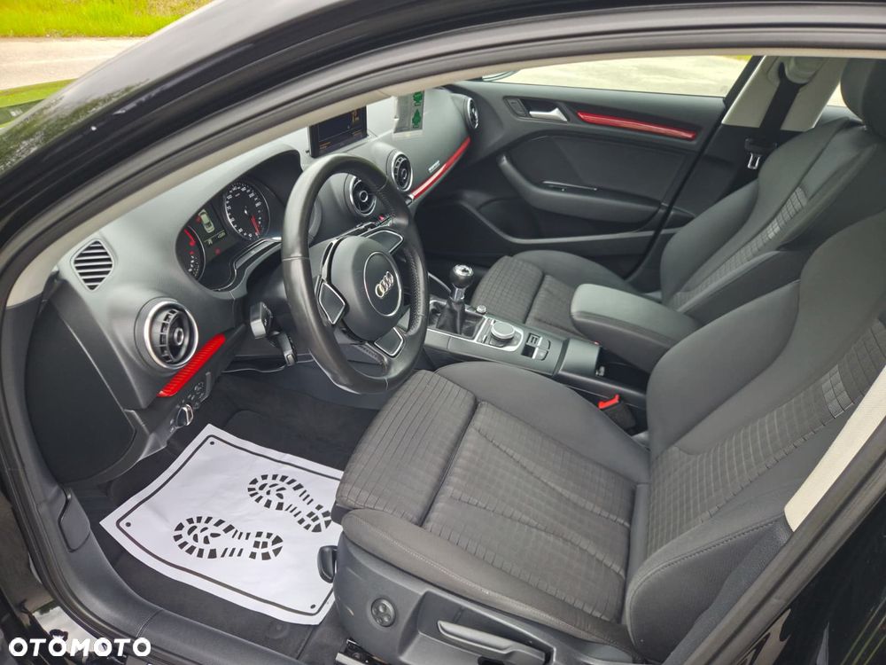 Audi A3 Limousine 2.0 TDI quattro S line Sportpaket - 13