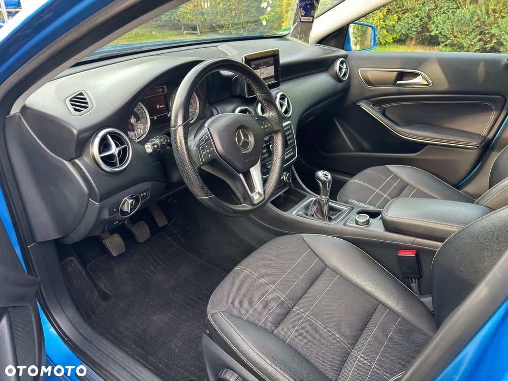 Mercedes-Benz Klasa A 200 (BlueEFFICIENCY) Urban - 22