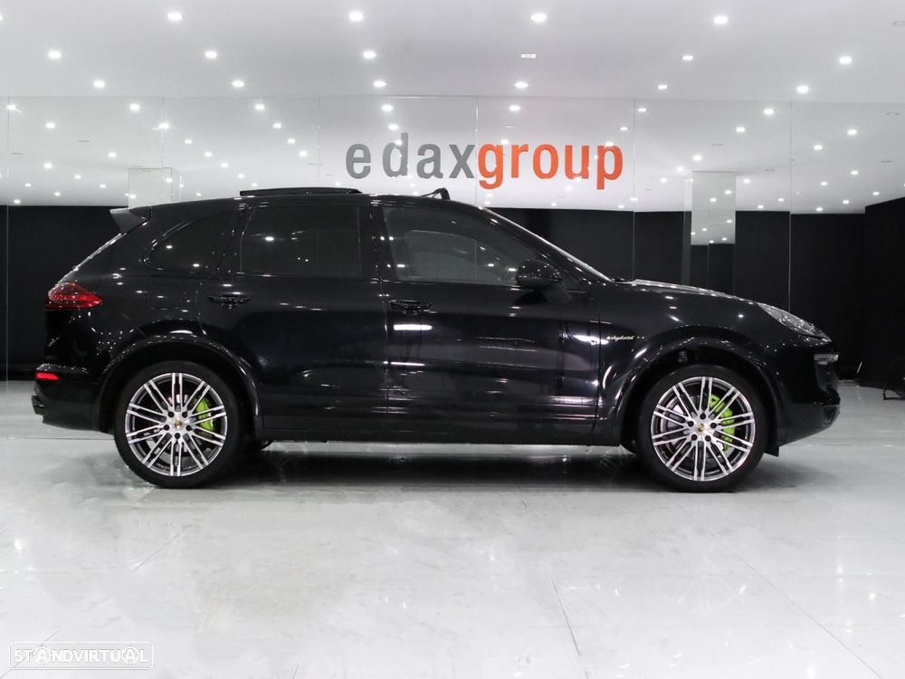 Porsche Cayenne S E-Hybrid Platinum Edition - 2