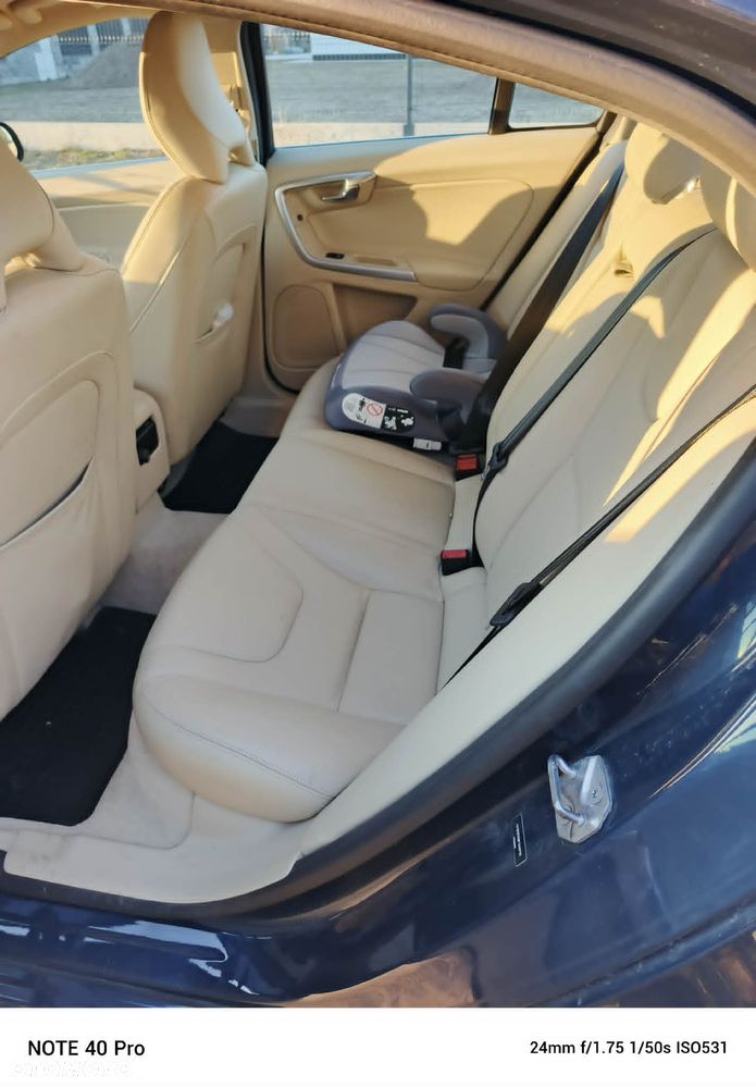 Volvo S60 2.5 T5 AWD - 2